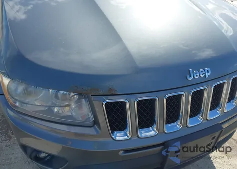 2012 Jeep Compass Sport из США, поврежденный, VIN 1C4NJCBA3CD683917